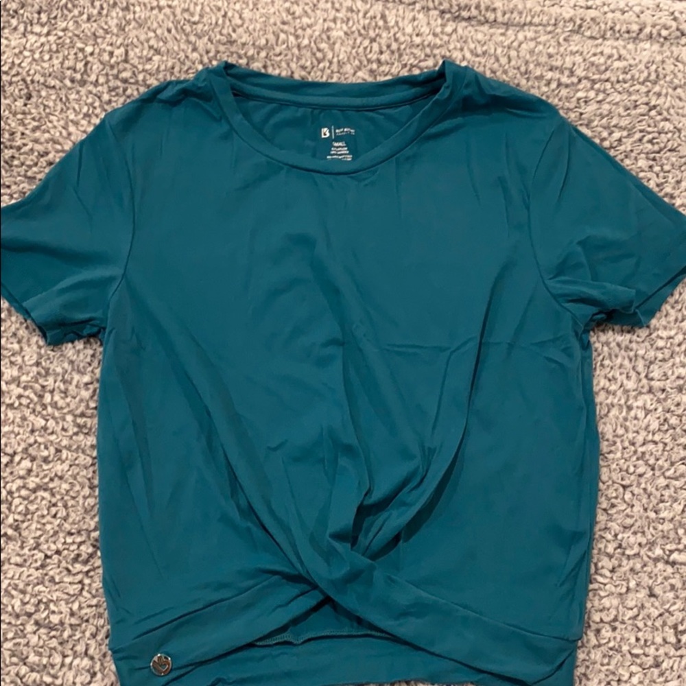 Buffbunny Knotty Top